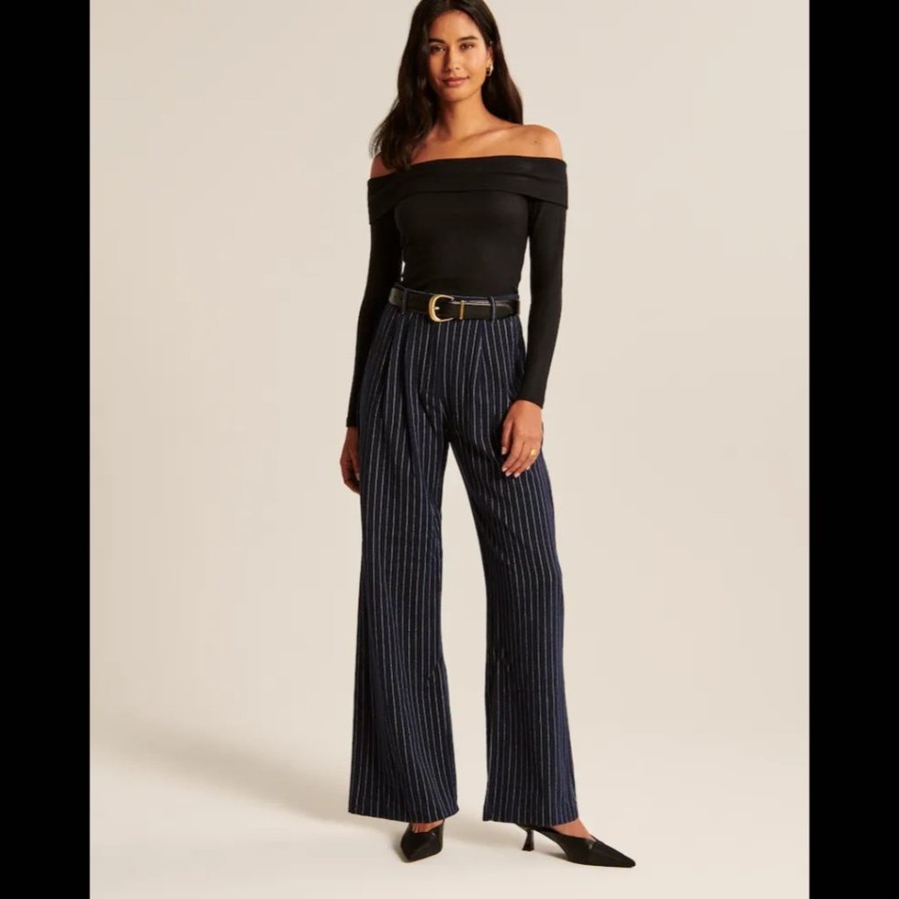 Abercrombie & Fitch Sloane Tailored Brushed Suiting Pant Navy Stripe size Medium